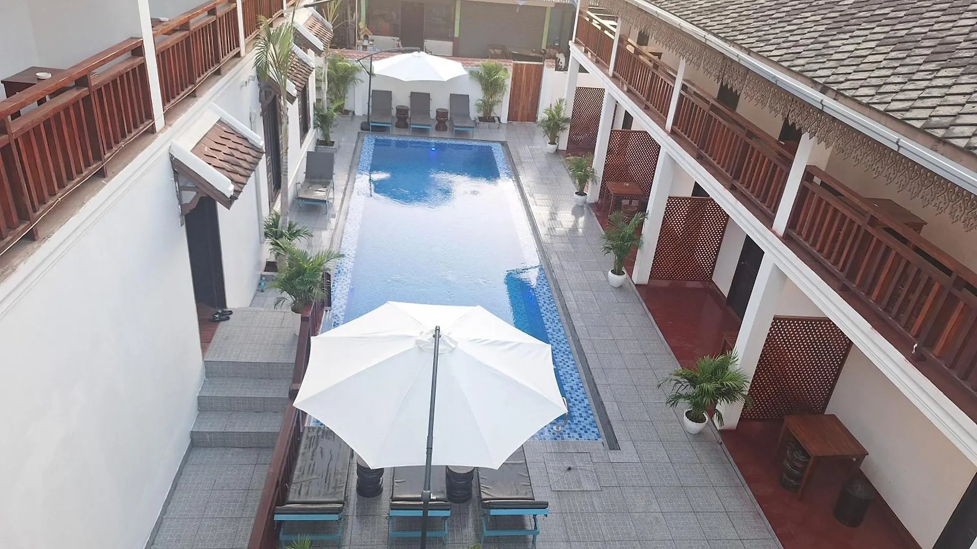 Luang Prabang Pavilion Hotel & Travel